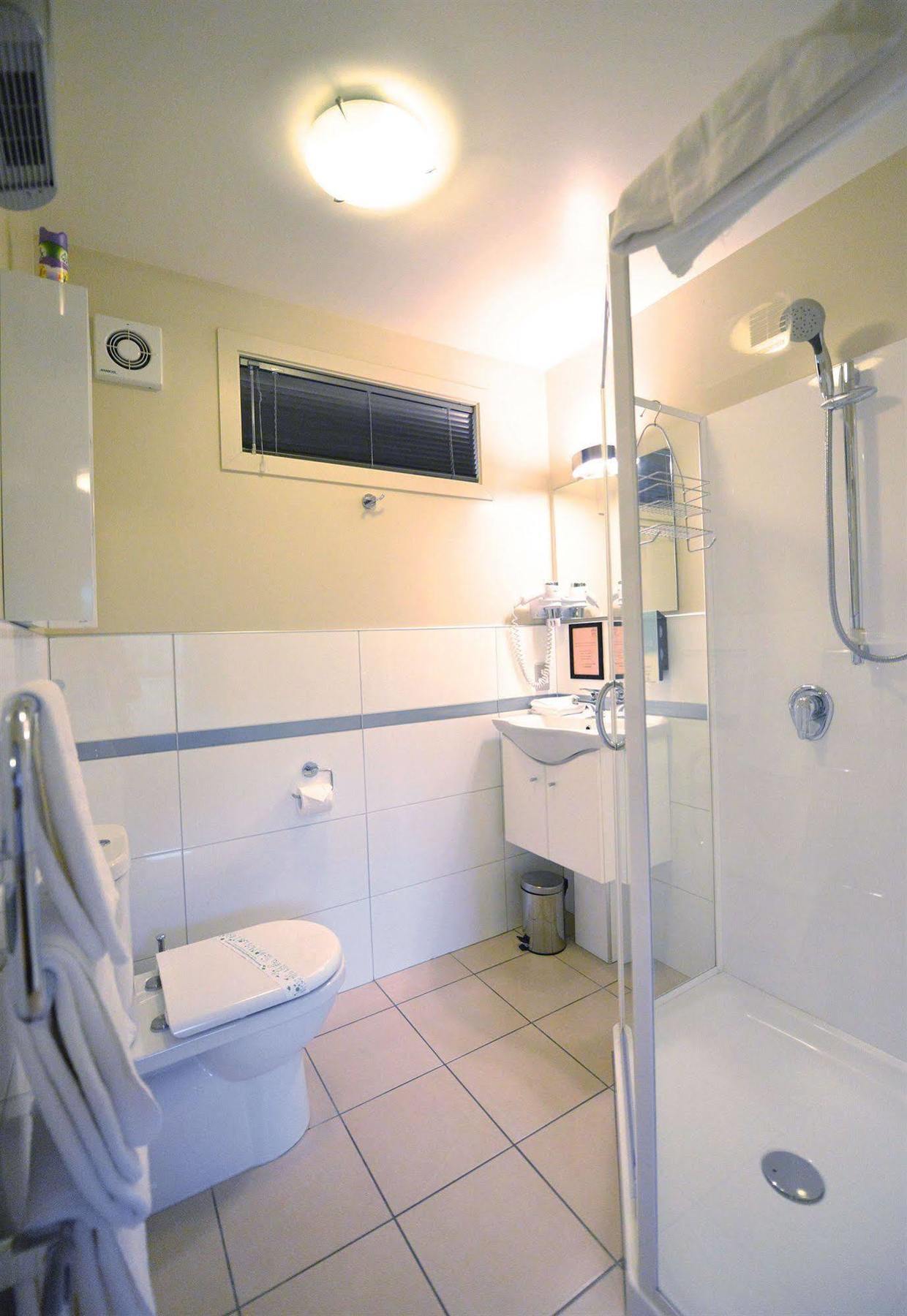 166 Majestic Court 4* Christchurch