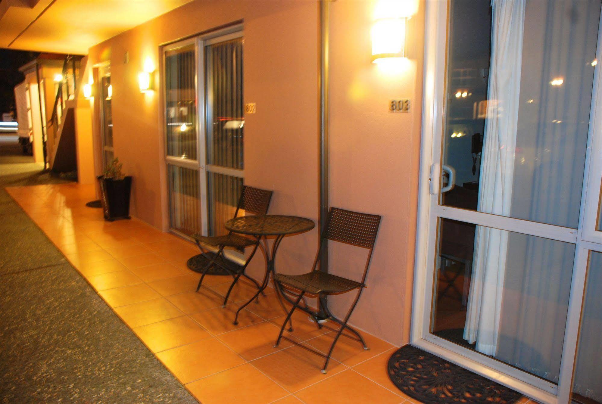 166 Majestic Court 4*